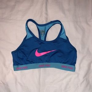Nike Pro Sports Bra